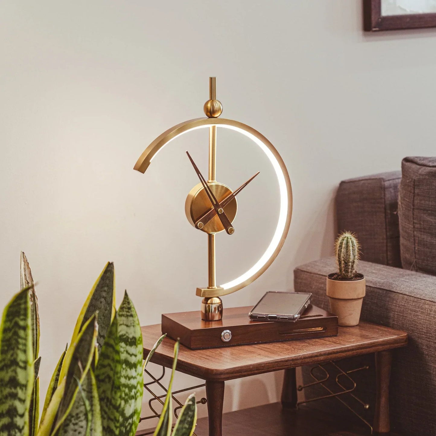 Khonsu Clock Lamp with Wireless Charging